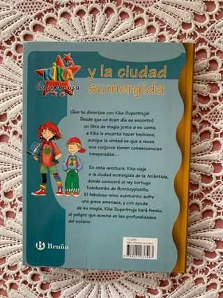 Kika Superbruja y la ciudad sumergida (Kika Sup...
