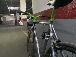 Bicicleta fixie Mongoose Maurice
