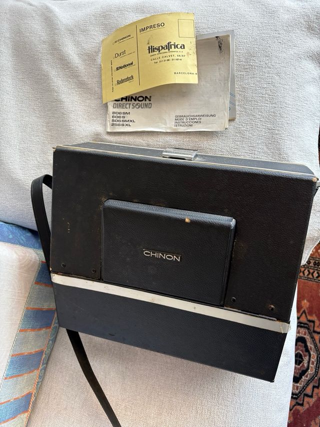 Máquina de cine Chinon antigua