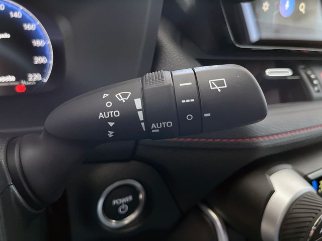 Suzuki Across 2.5 PHEV 4WD