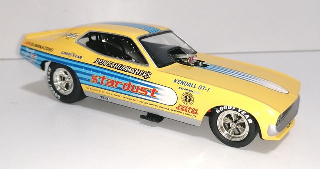 PLYMOUTH DRAGSTER STARDUST FUNNY CAR FLOPPERS 1:24