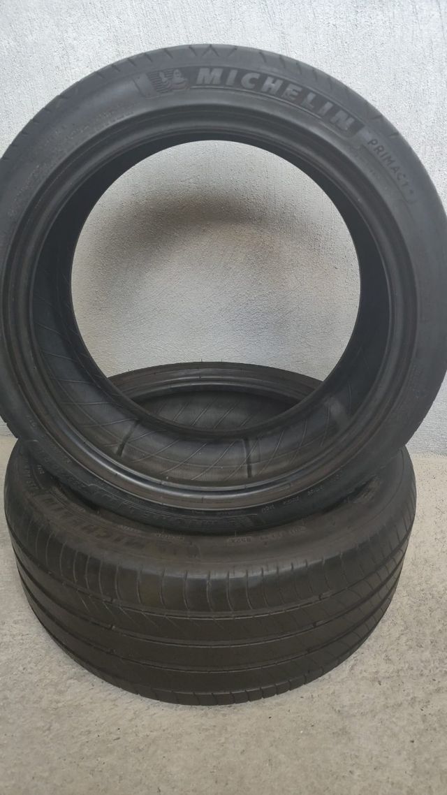 Dos neumáticos Michelin Primacy4