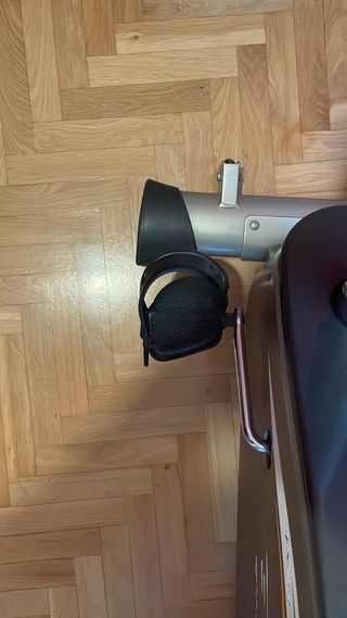 Bicicleta estática BH Fitness en  funcionamiento