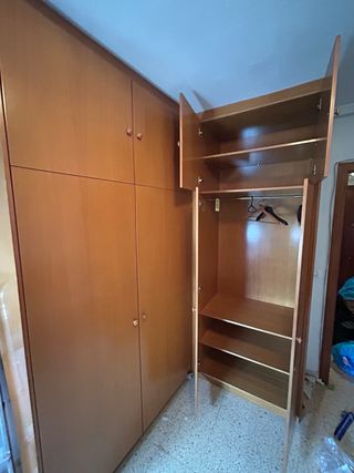 Armario esquinero grande como nuevo 252 cm alto