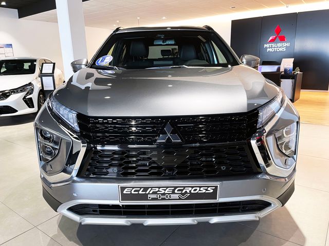 Mitsubishi Eclipse Cross PHEV Kaiteki 4WD