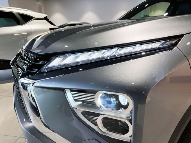 Mitsubishi Eclipse Cross PHEV Kaiteki 4WD