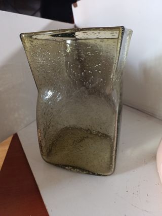 Jarrón Vidrio Soplado Verde Oliva