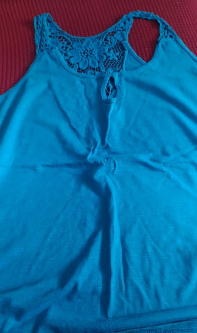 8 tops mujer talla XL - algunos sin usar.