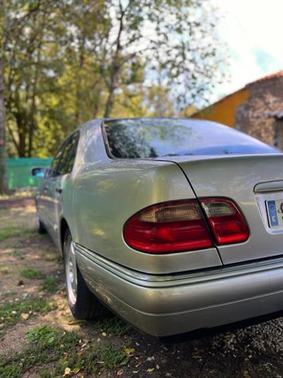 Mercedes-Benz Clase E 1997