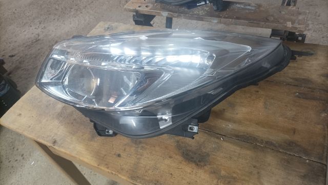 Faro Opel Insignia Izquierdo