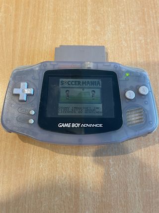Game Boy Advance con juegos y caja