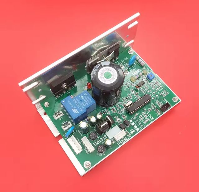 Fuente de alimentación de maquina de correr TM5942