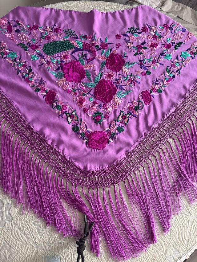 Mantoncillo enflecado a mano