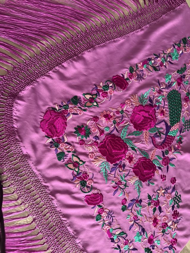 Mantoncillo enflecado a mano