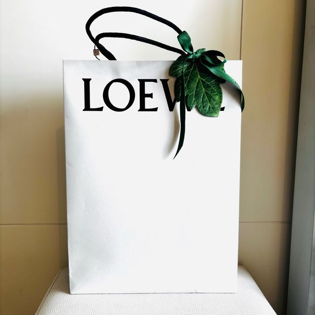Bolsa Loewe - Blanco
32x41x10.5cm