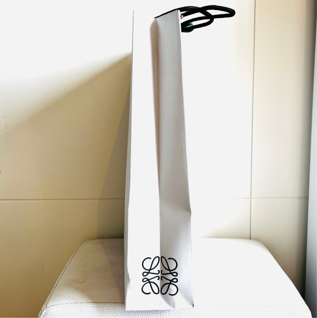 Bolsa Loewe - Blanco
32x41x10.5cm