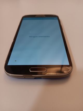 Samsung Galaxy S4 + cargador