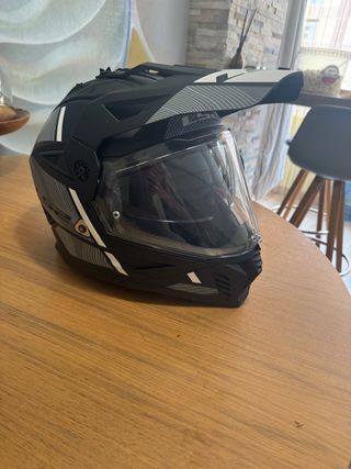 Casco LS2 Pioneer 2.