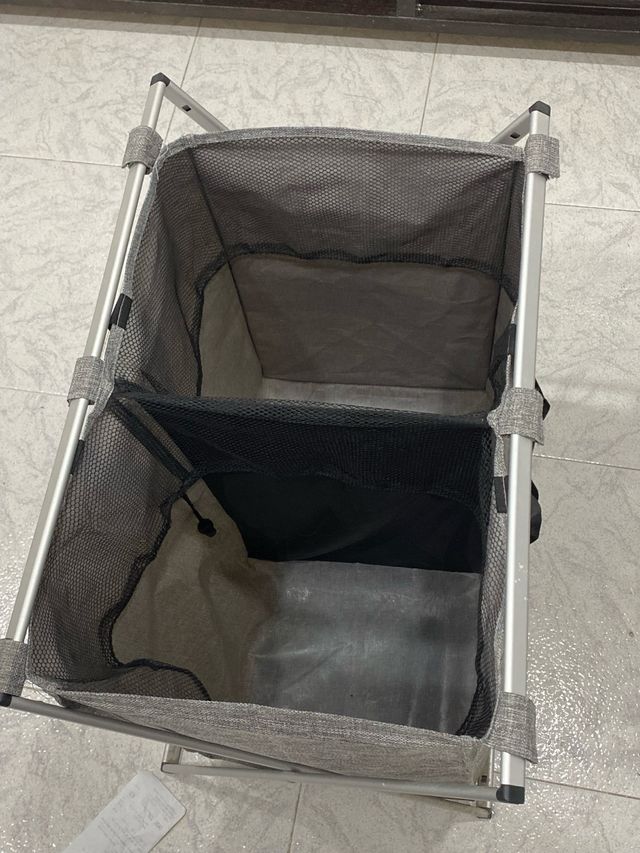 Cesta para guardar ropa
