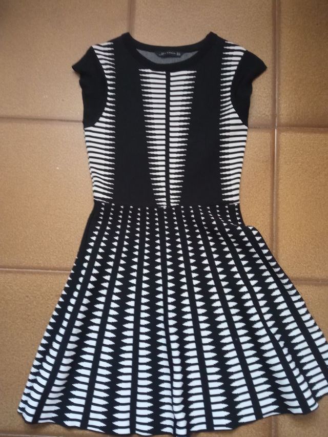 Abito bianco e nero Zara