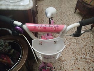 Bicicleta niña rosa.