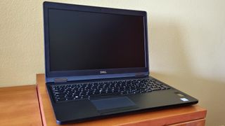 PORTATIL DELL LATITUDE 5590