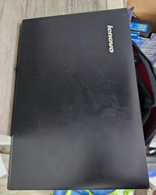 Portátil Lenovo B50 negro