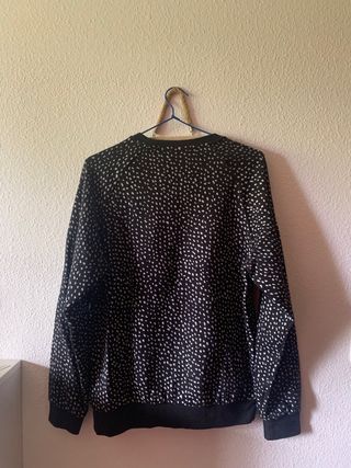 Sudadera Adidas negra con puntos
