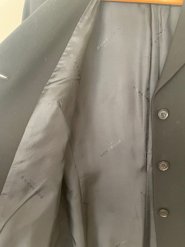 Chaqueta Burberry negra