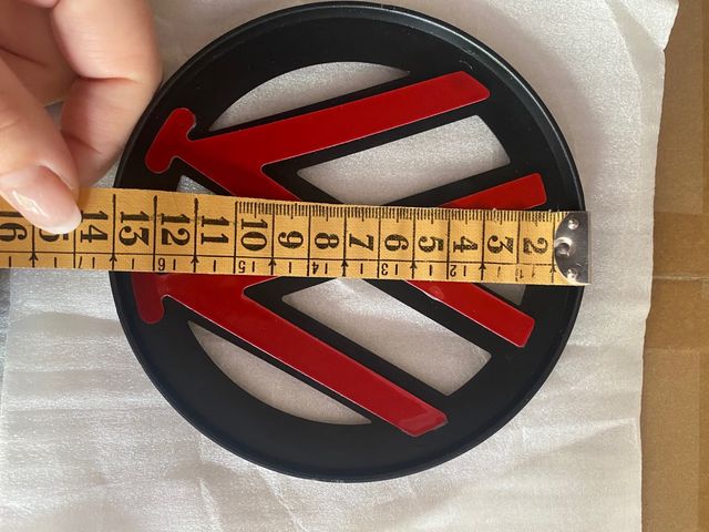 2 Emblemas VW - Negro