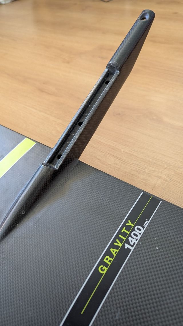 Foil F-One Gravity 1400 cm2