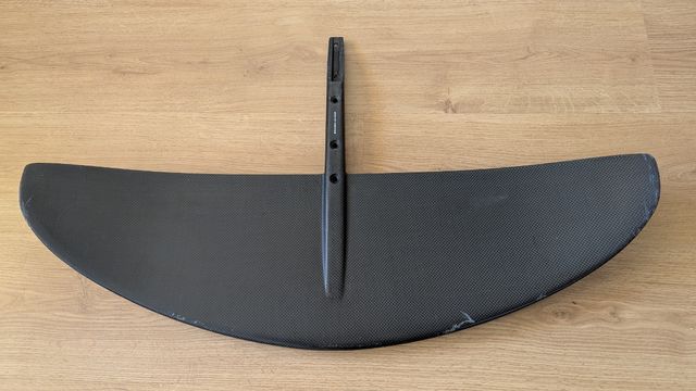 Foil F-One Gravity 1400 cm2