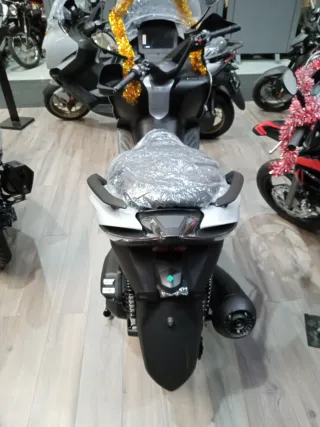 Scooter Zontes 125E Disponibles !.