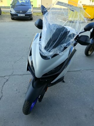 Zontes 125 E Seguro Gratis. ¡Unidades en stock!