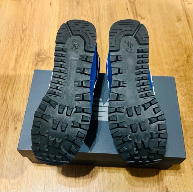 Brand New. New B 574 size 39 New Balance