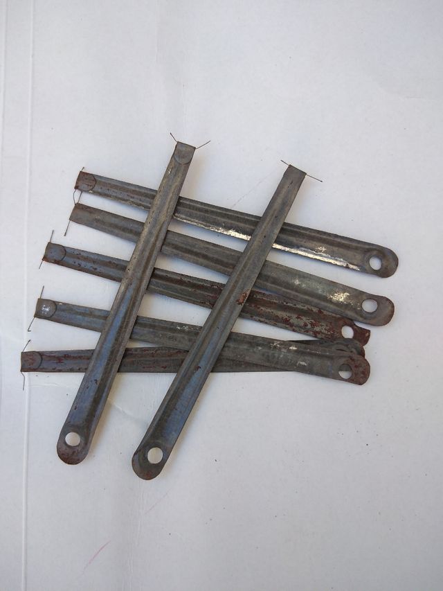 Agulhas máquina antiga petróleo 50 anos 10 €