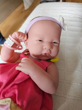 Muñeca recién nacida Berenguer