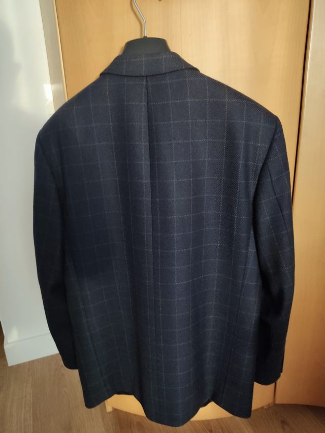 Americana de caballero de cuadros .