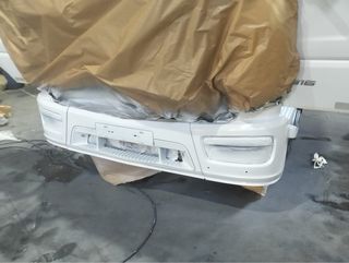 Pintamos camiones y autobuses