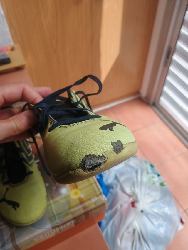 Botas Puma fútbol sala niño