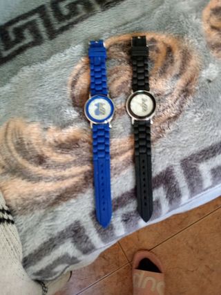 2 Relojes Tous - Azul y Negro diez cada uno 
