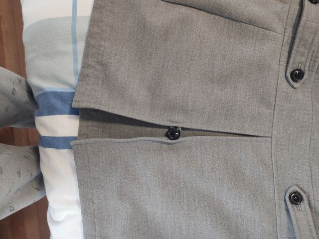 Chaqueta gris Pull and Bear