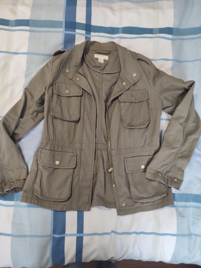 Chaqueta caqui HM