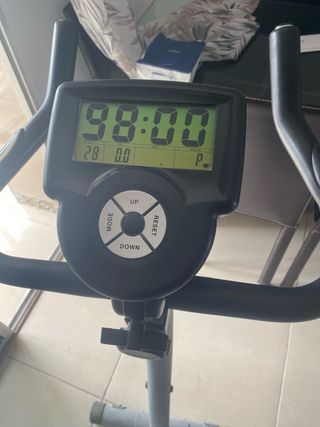 Bicicleta estática ejercicio