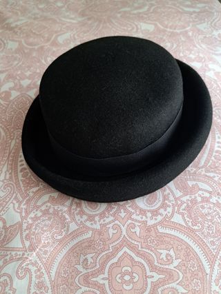 Sombrero bombín negro