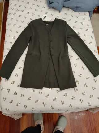 Blazer Zara verde militar