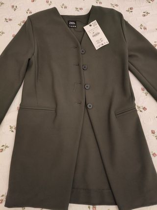 Blazer Zara verde militar