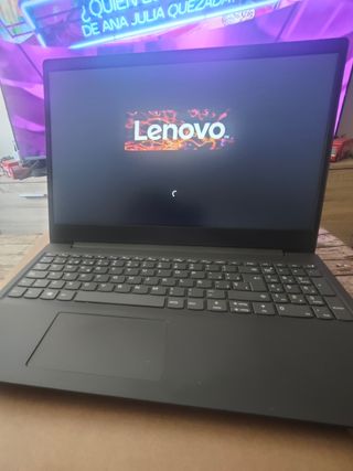 Portátil Lenovo IdeaPad 3 15ITL05