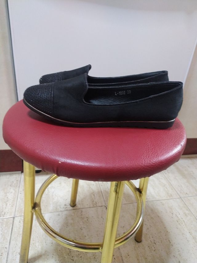 Zapatos negros talla 39