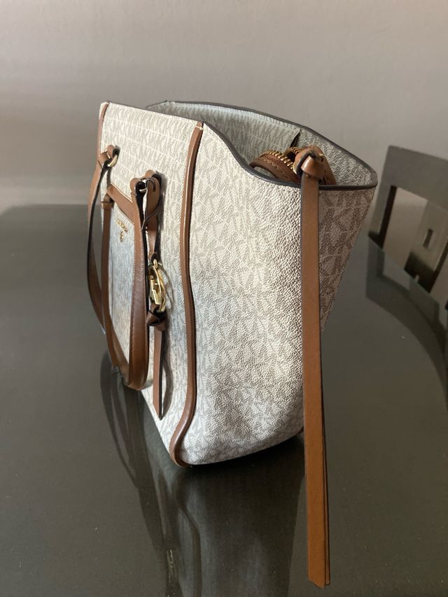 Bolso Michael Kors beige y marrón